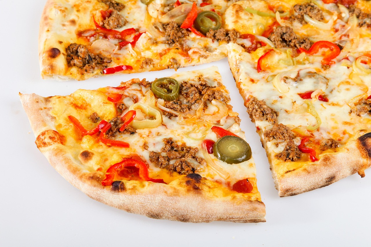 cine a inventat pizza